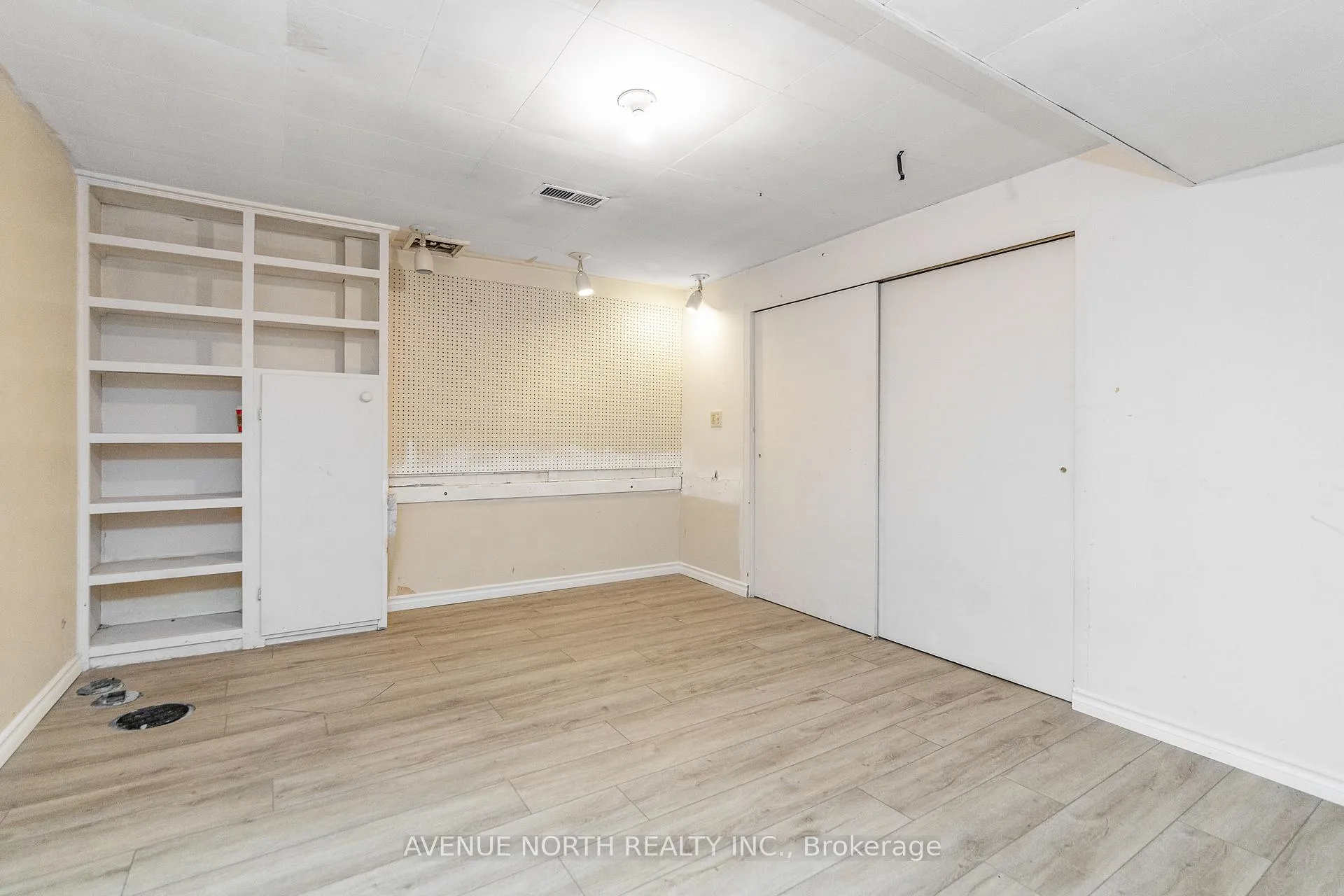 Photo 39 of 3005 Mccarthy Road, Ottawa, Riverside Park South — HOMEH