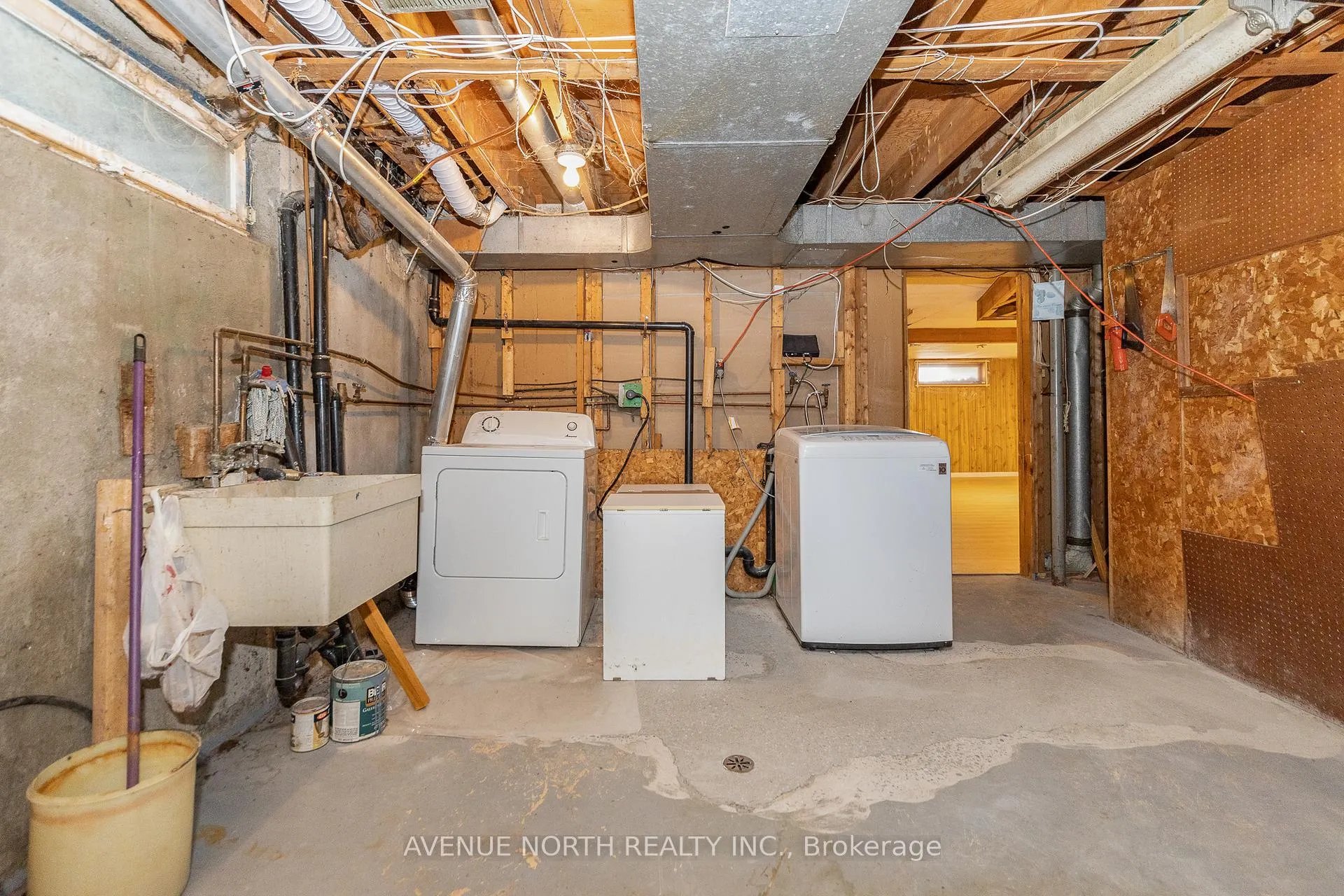 Photo 42 of 3005 Mccarthy Road, Ottawa, Riverside Park South — HOMEH
