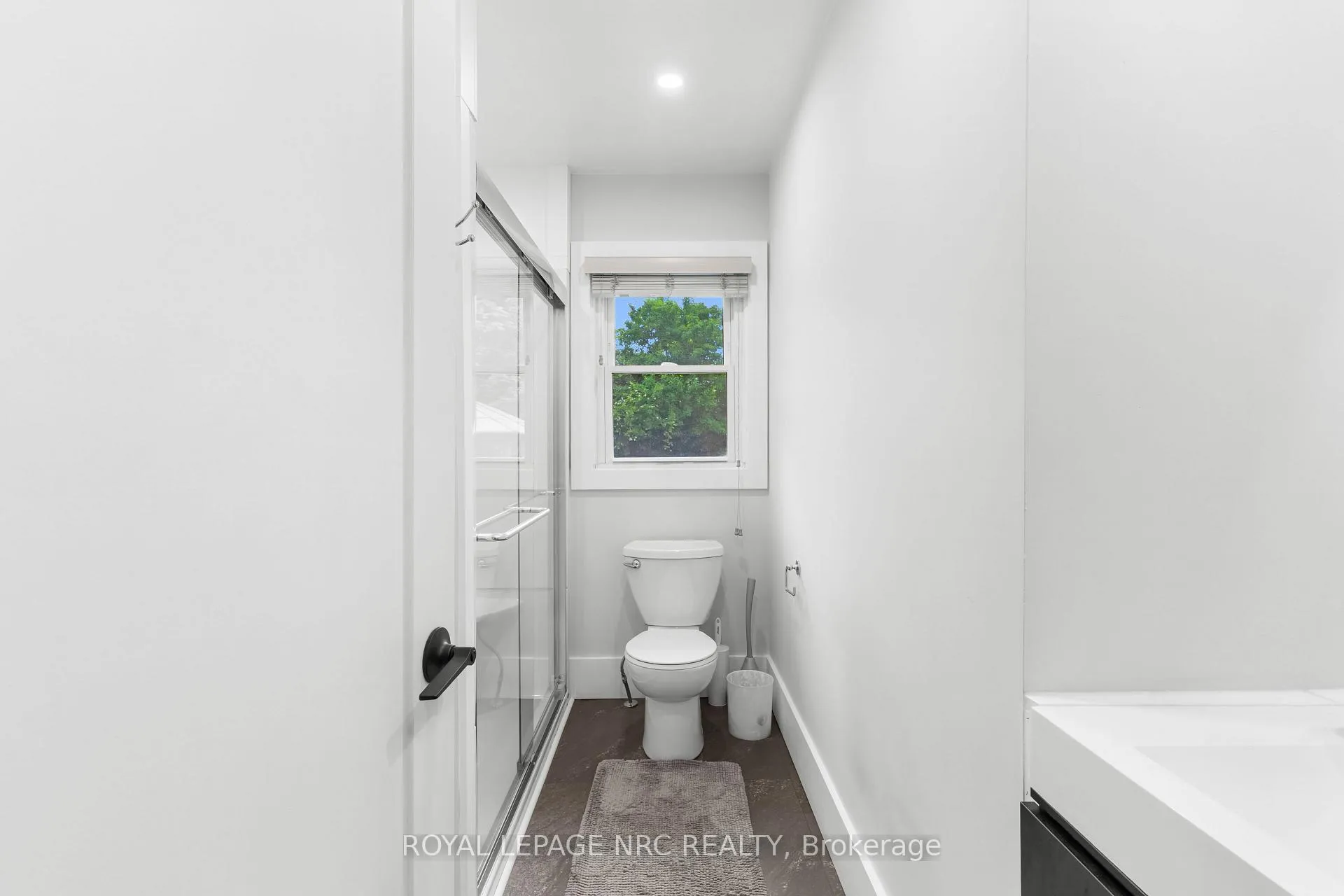 Photo 15 of 143 Village Road, St. Catharines, Glendale/Glenridge — HOMEH