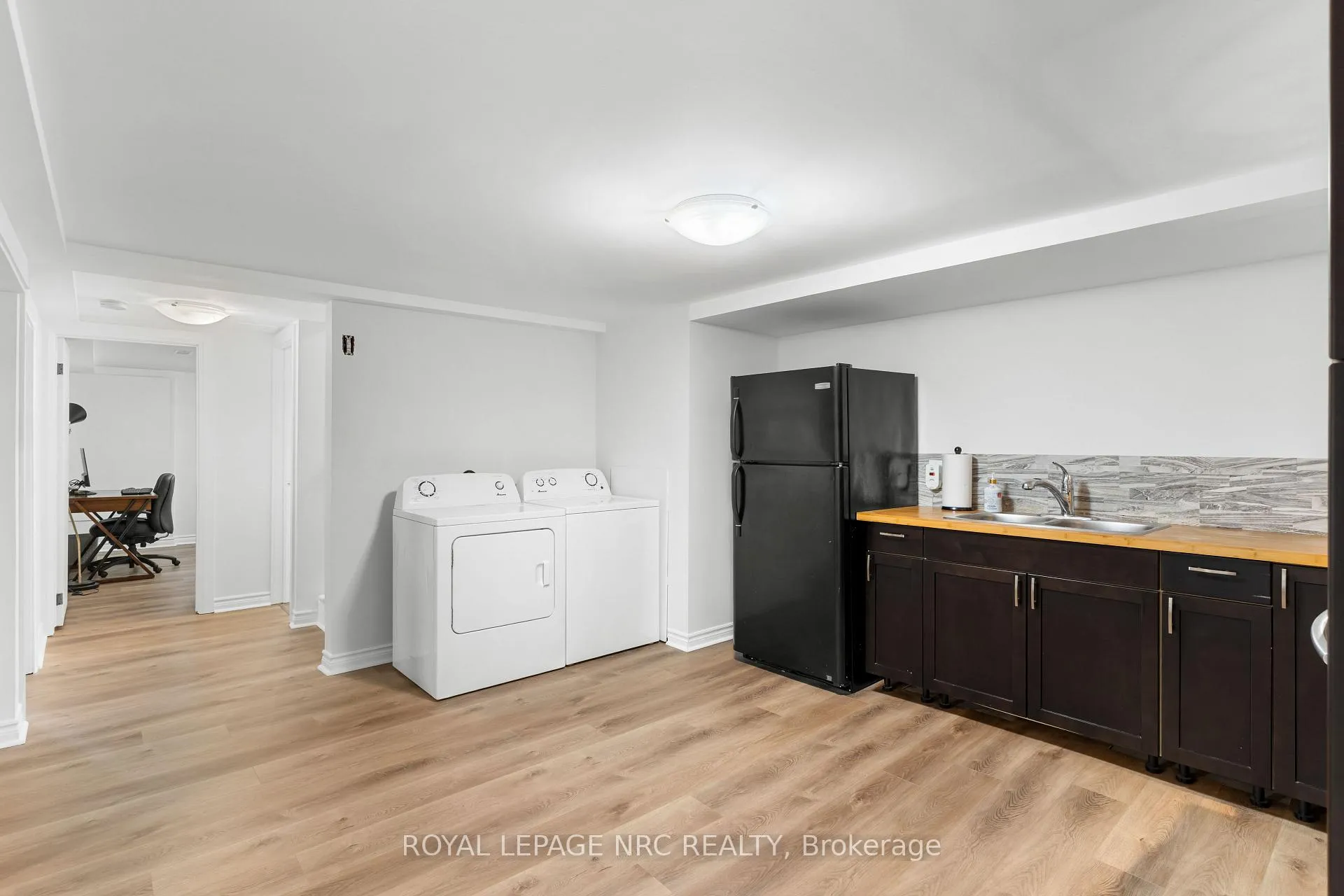 Photo 34 of 143 Village Road, St. Catharines, Glendale/Glenridge — HOMEH