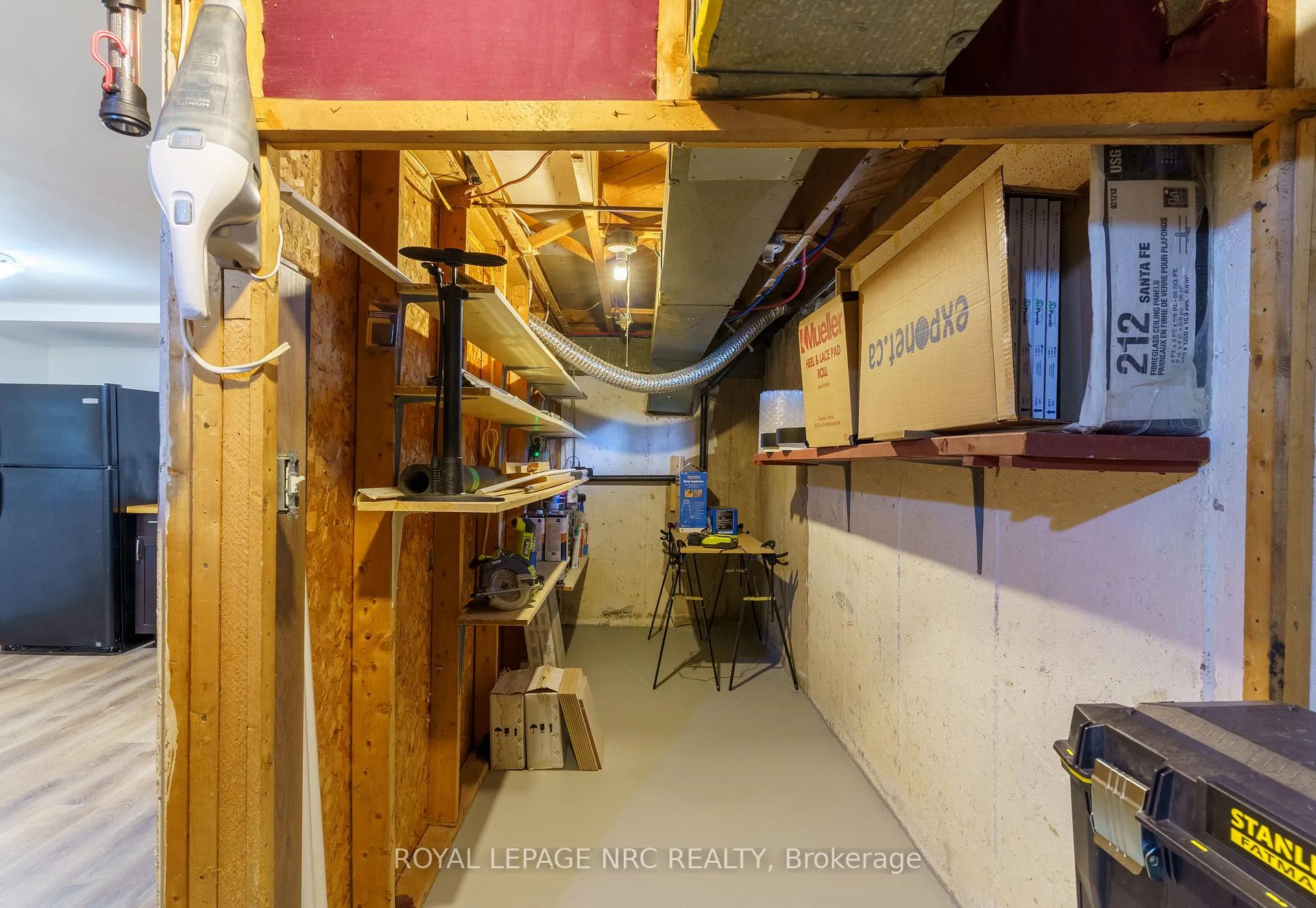 Photo 37 of 143 Village Road, St. Catharines, Glendale/Glenridge — HOMEH