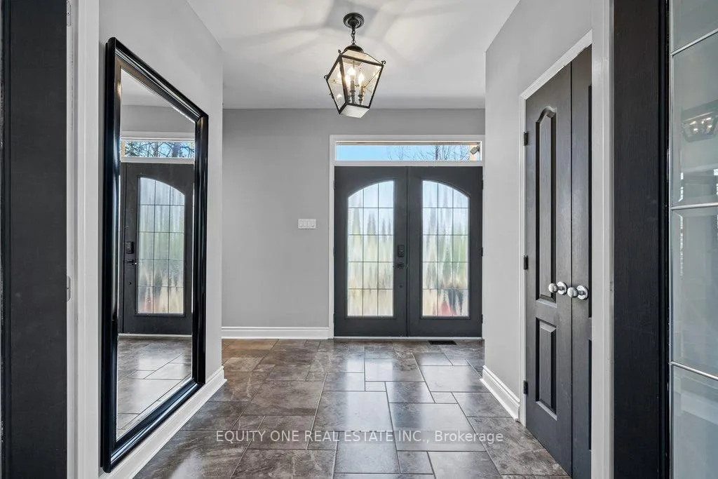 Photo 8 of 133 Arbourbrook Boulevard, Ottawa, Huntley Ward (South East) — HOMEH