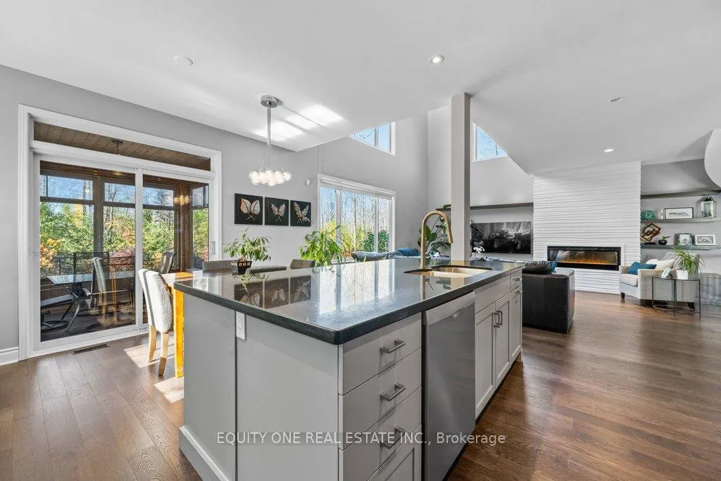 Photo 14 of 133 Arbourbrook Boulevard, Ottawa, Huntley Ward (South East) — HOMEH