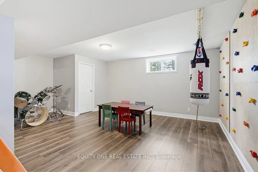 Photo 35 of 133 Arbourbrook Boulevard, Ottawa, Huntley Ward (South East) — HOMEH