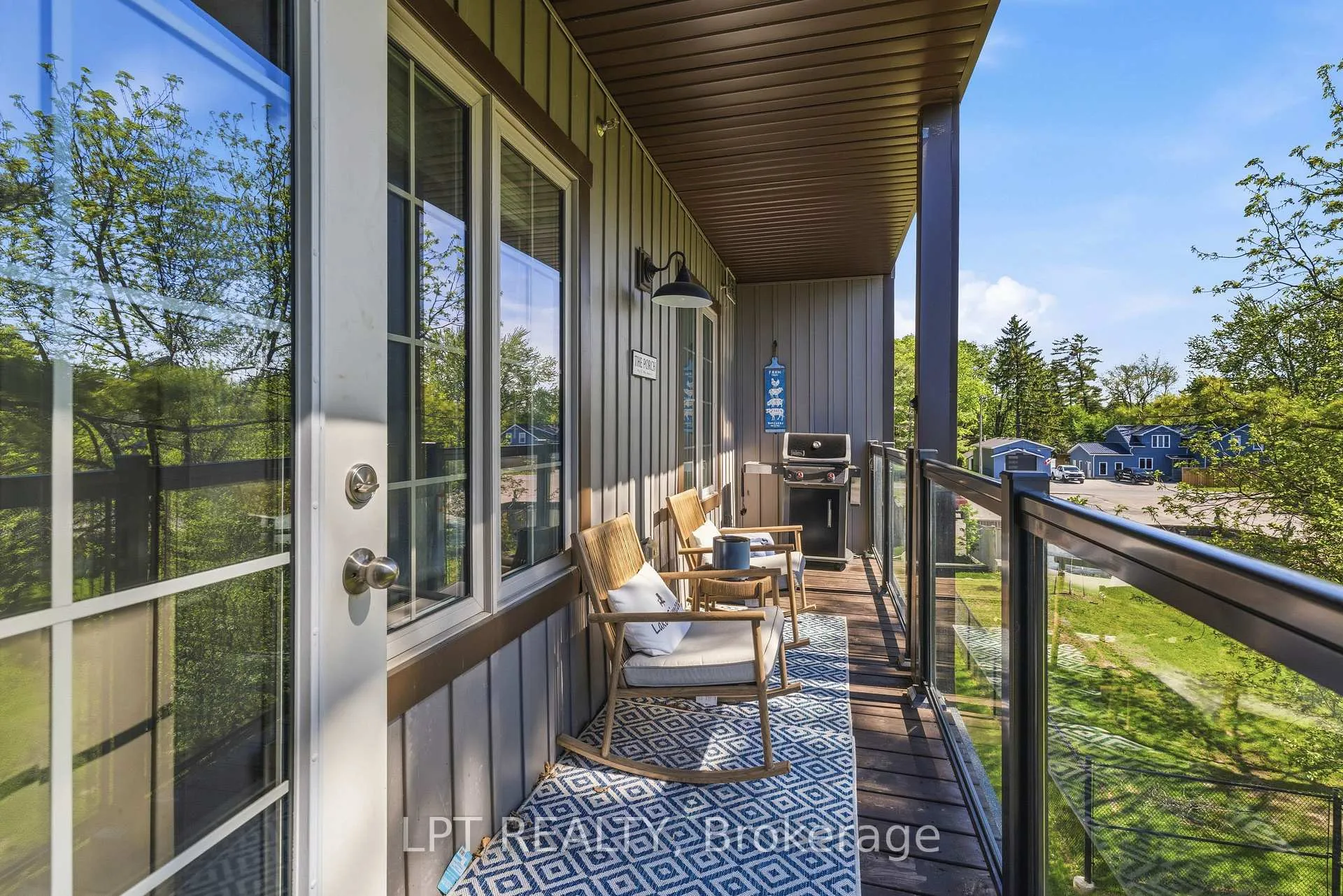 Photo 9 of Unit 303, 110 Grew Boulevard, Georgina, Sutton & Jackson's Point — HOMEH