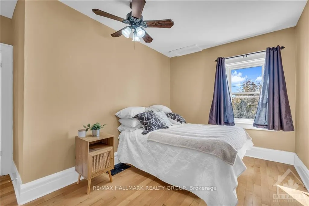 Photo 19 of 15 Elmsley St N Street, Smiths Falls — HOMEH