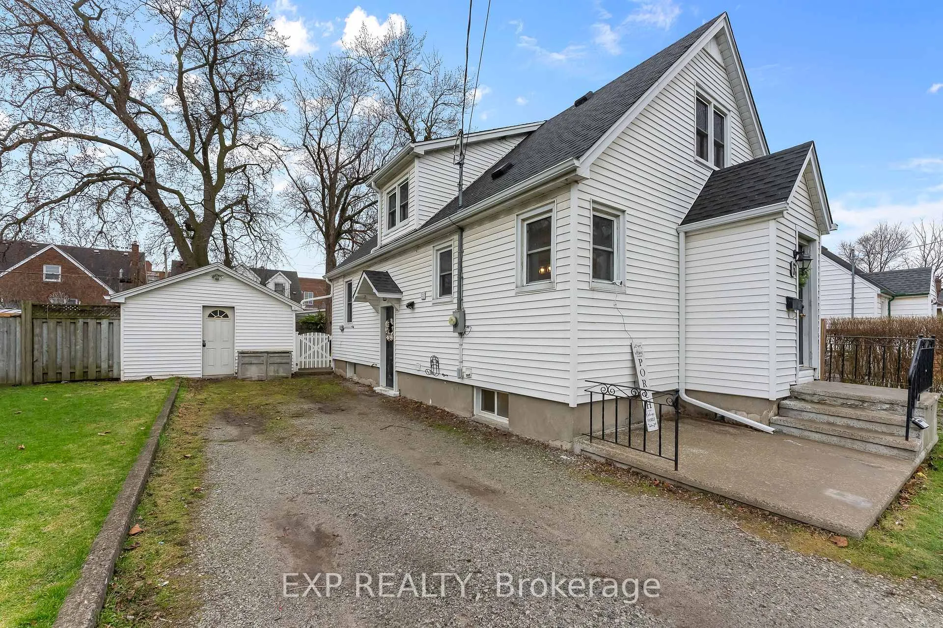 Photo 5 of 6 Cedardale Avenue, St. Catharines, Secord Woods — HOMEH