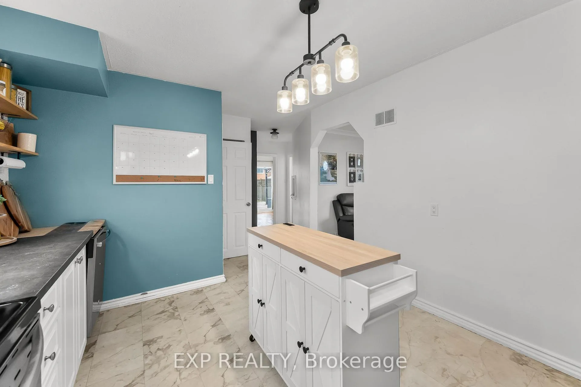 Photo 16 of 6 Cedardale Avenue, St. Catharines, Secord Woods — HOMEH