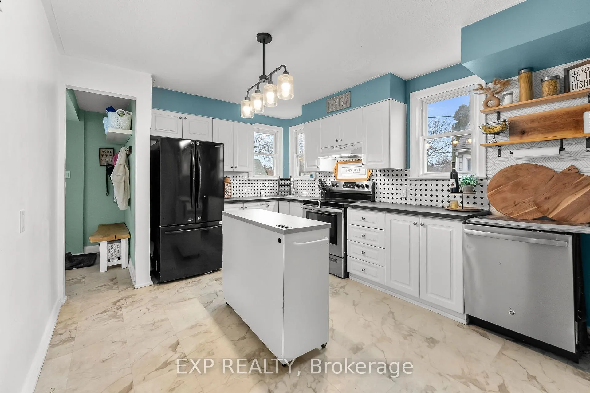 Photo 19 of 6 Cedardale Avenue, St. Catharines, Secord Woods — HOMEH