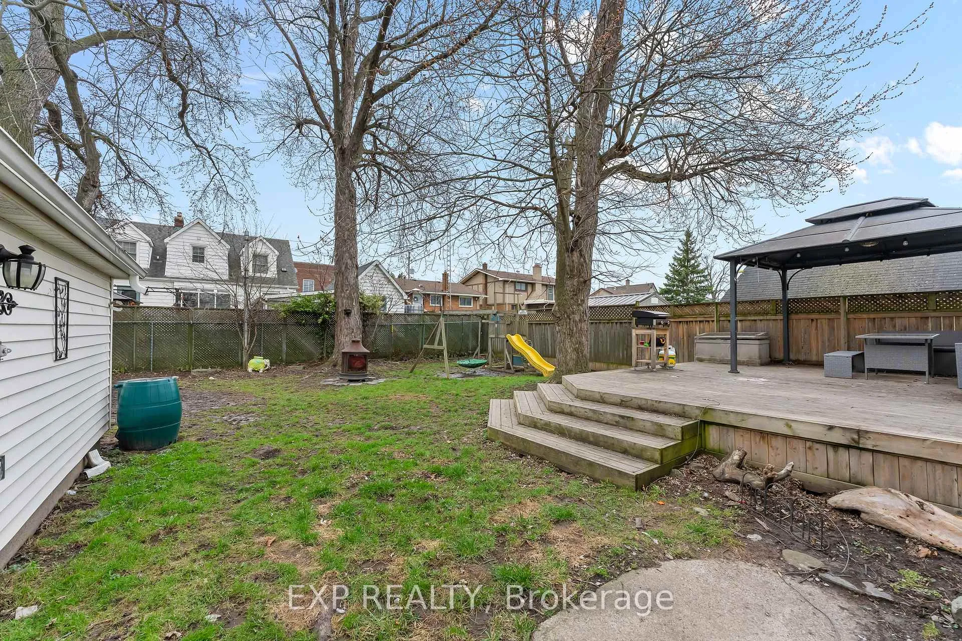 Photo 36 of 6 Cedardale Avenue, St. Catharines, Secord Woods — HOMEH