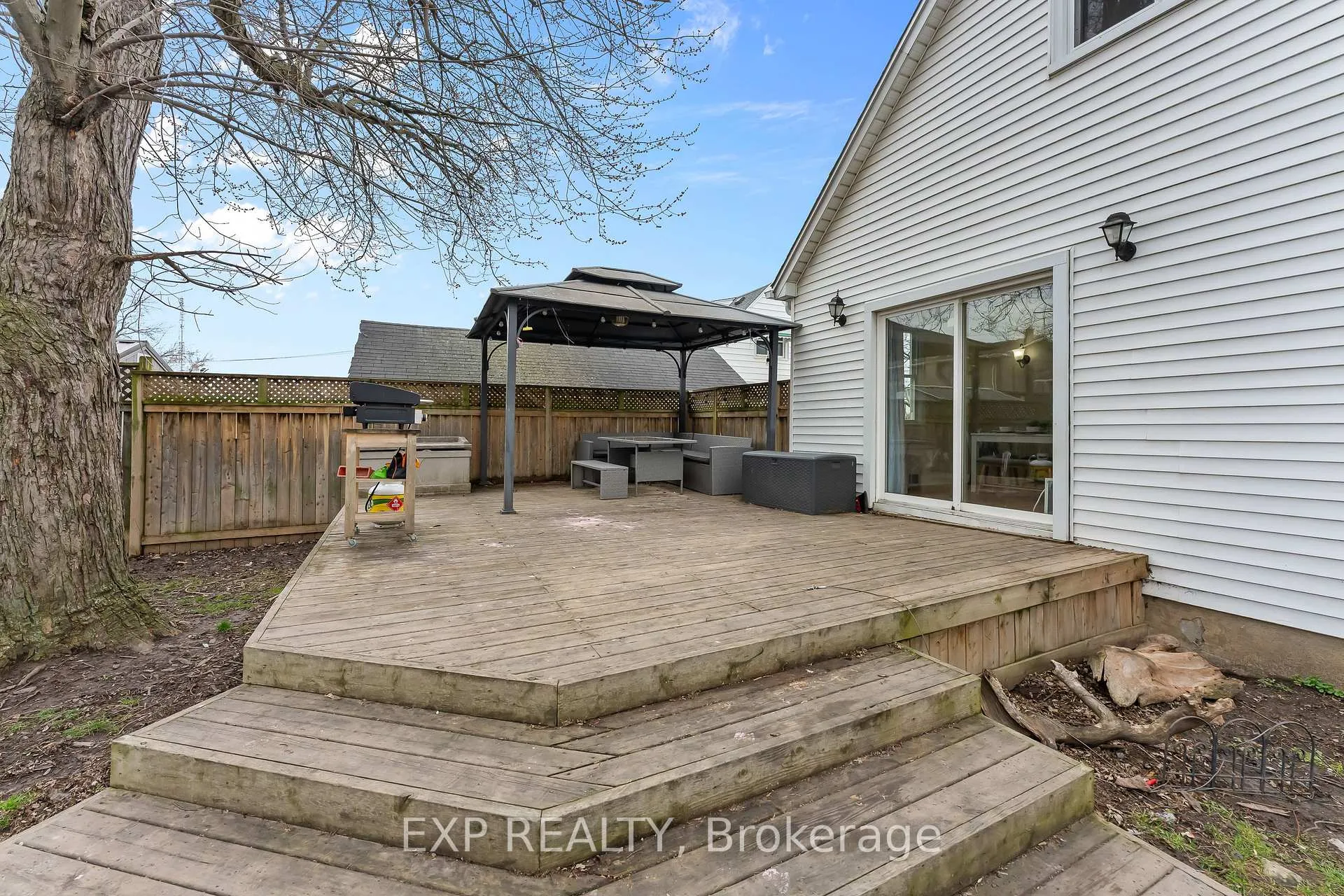 Photo 37 of 6 Cedardale Avenue, St. Catharines, Secord Woods — HOMEH