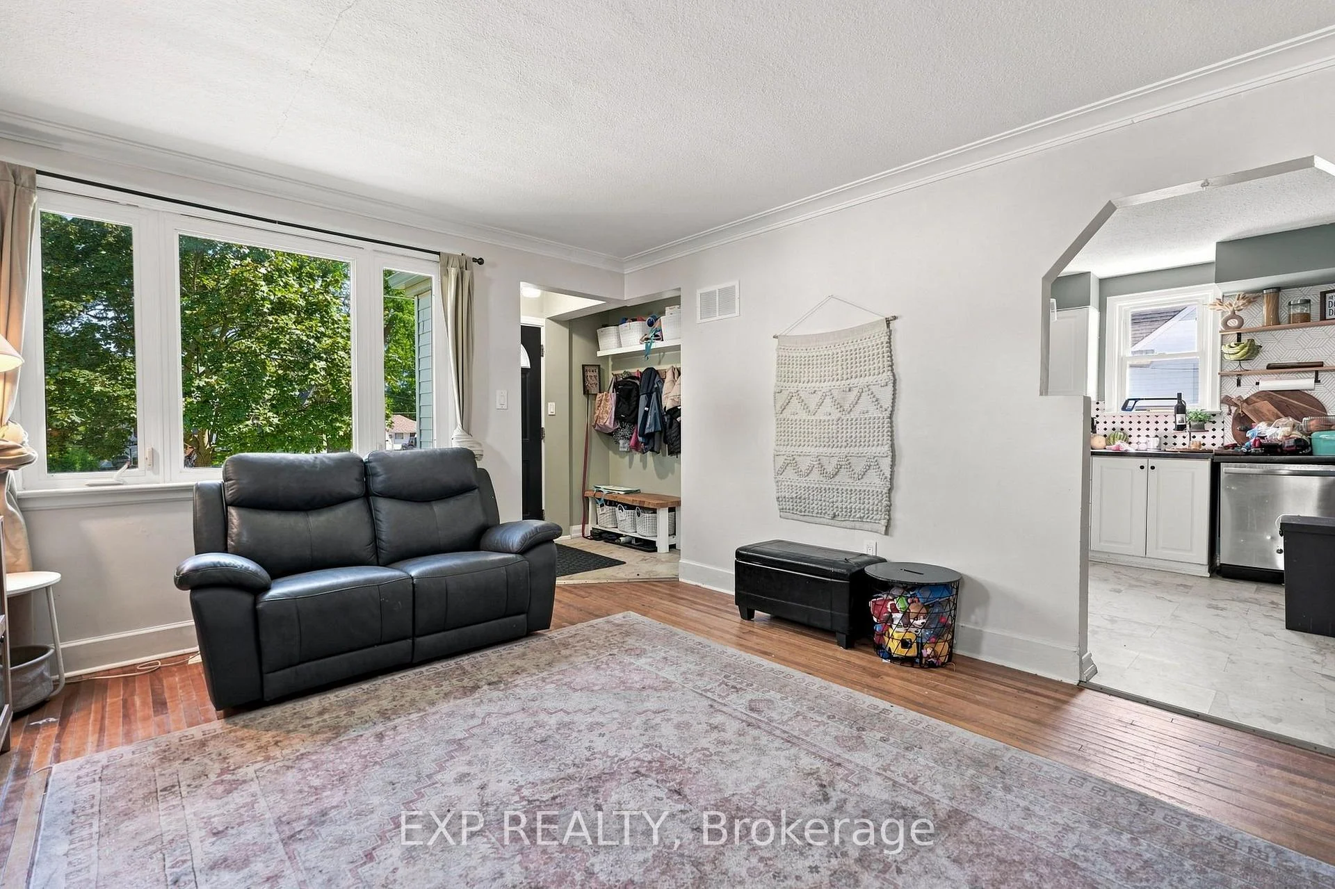 Photo 13 of 6 Cedardale Avenue, St. Catharines, Secord Woods — HOMEH