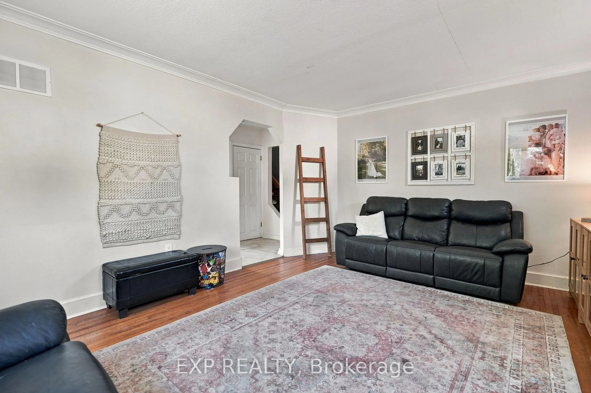 Photo 15 of 6 Cedardale Avenue, St. Catharines, Secord Woods — HOMEH