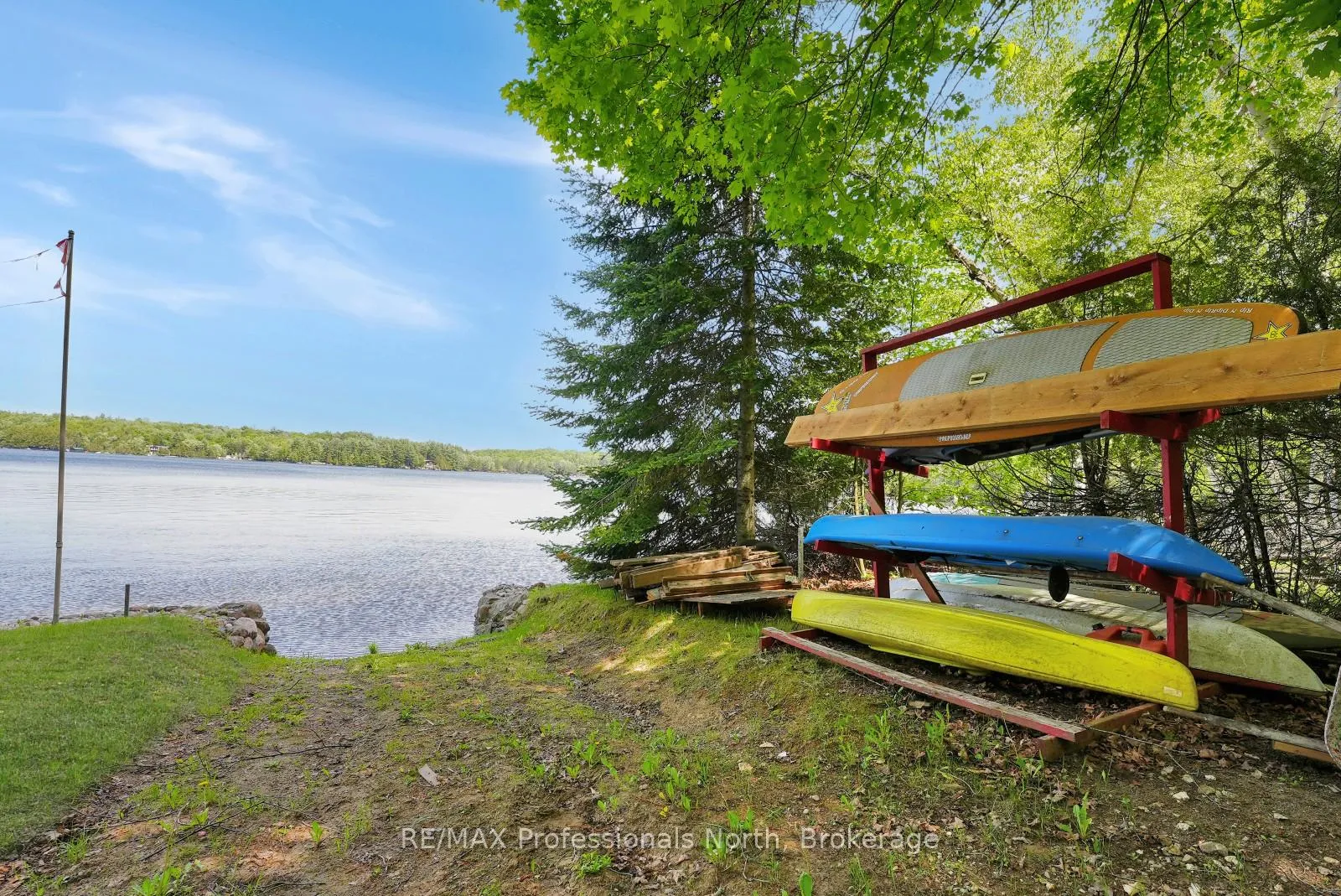 Photo 6 of 1024 Norandy Lane, Minden Hills, Snowdon — HOMEH