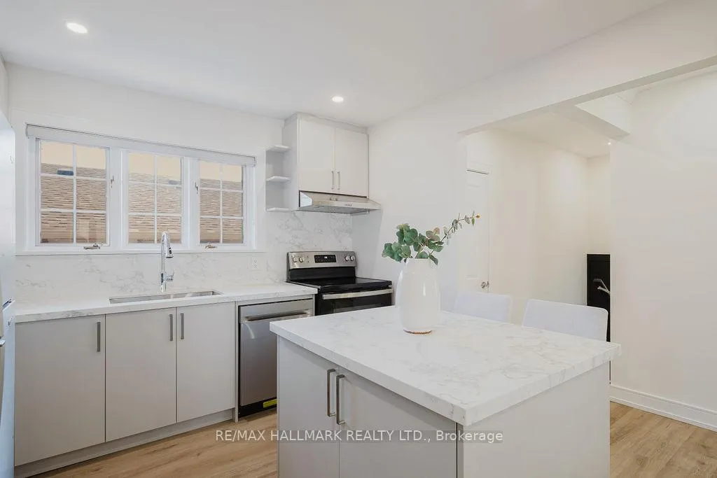 Photo 9 of 53 Fraserton Crescent, Scarborough, Bendale — HOMEH