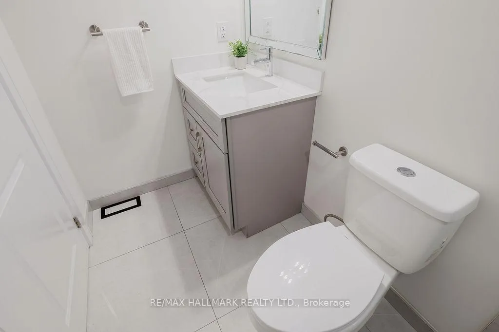 Photo 21 of 53 Fraserton Crescent, Scarborough, Bendale — HOMEH