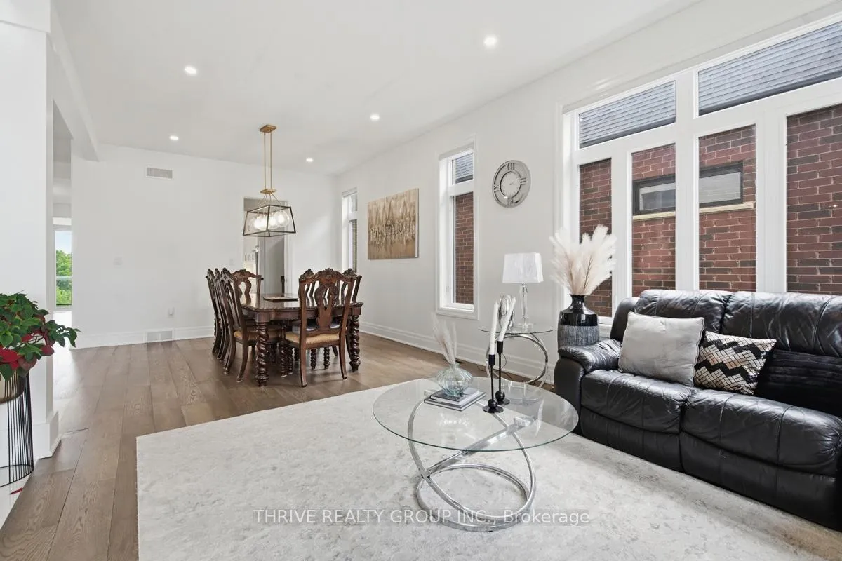 Photo 11 of 7339 Silver Creek Circle, London, South V — HOMEH
