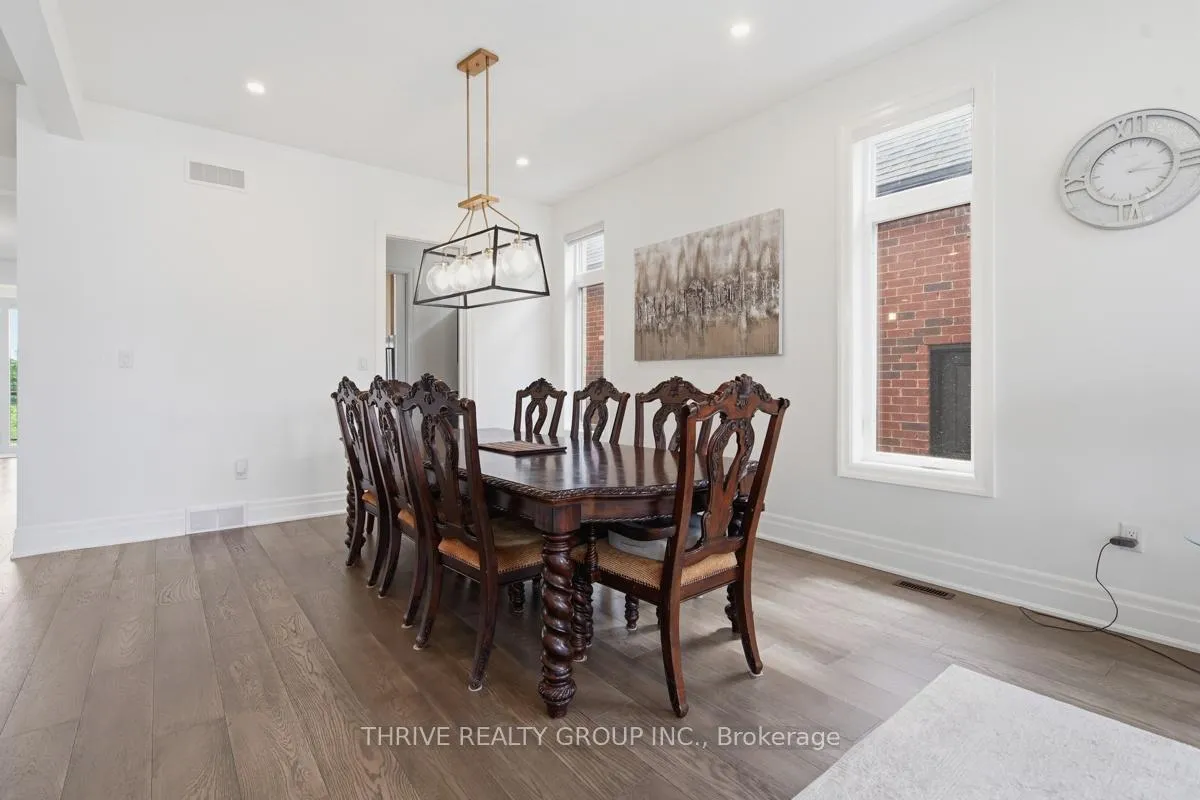 Photo 12 of 7339 Silver Creek Circle, London, South V — HOMEH
