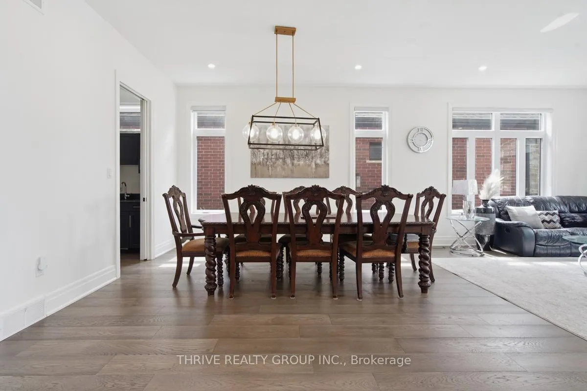 Photo 13 of 7339 Silver Creek Circle, London, South V — HOMEH