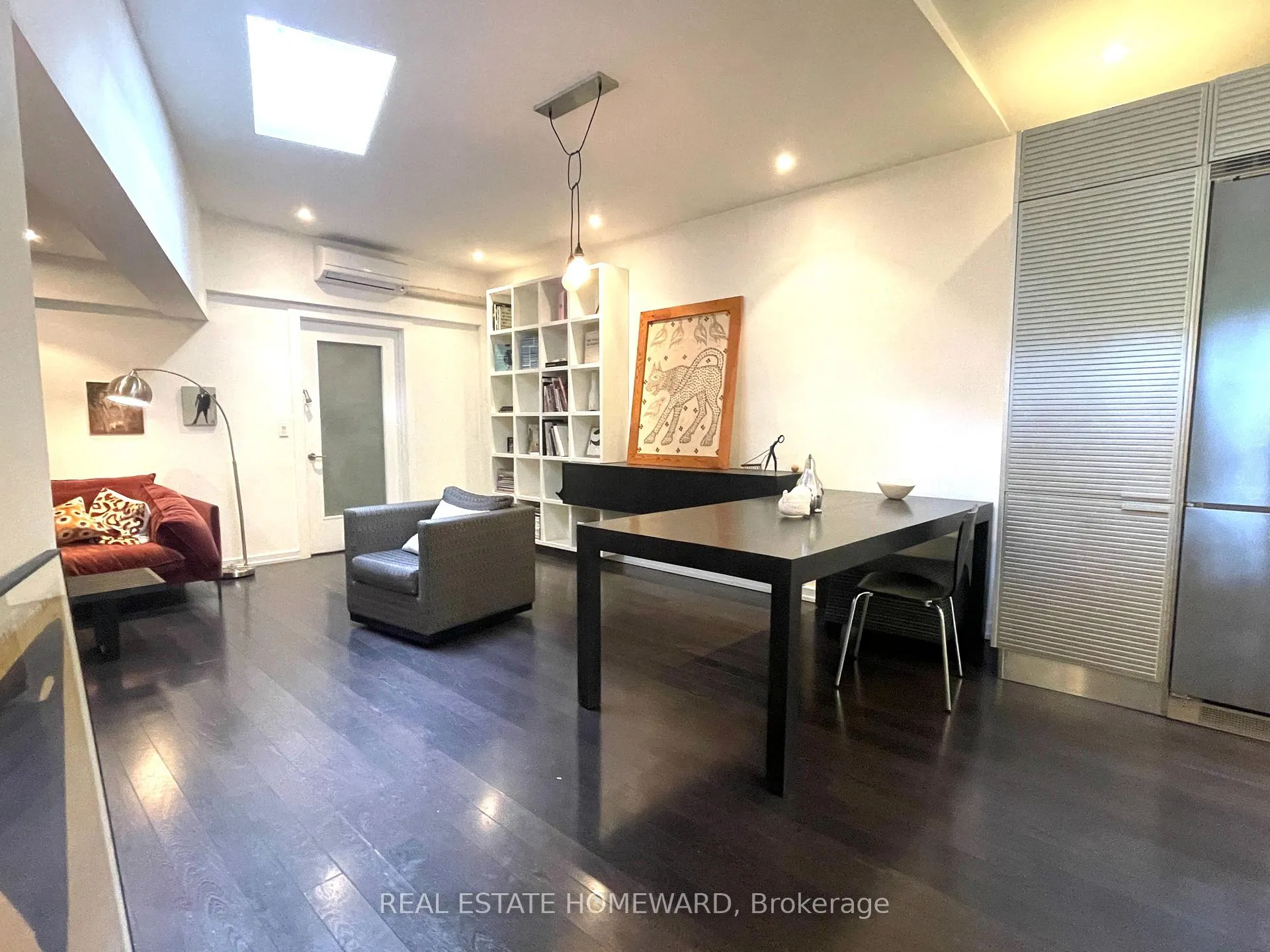 Photo 4 of Unit Coach, 27 Lewis Street, Toronto, South Riverdale — HOMEH