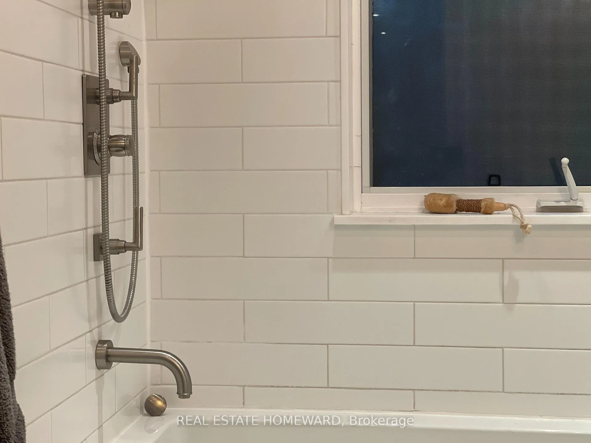 Photo 17 of Unit Coach, 27 Lewis Street, Toronto, South Riverdale — HOMEH