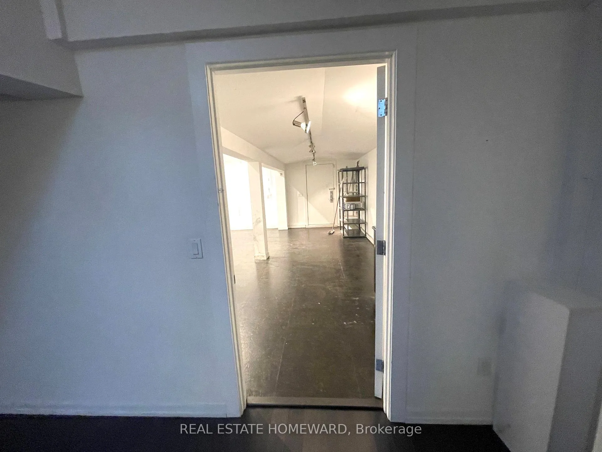 Photo 19 of Unit Coach, 27 Lewis Street, Toronto, South Riverdale — HOMEH