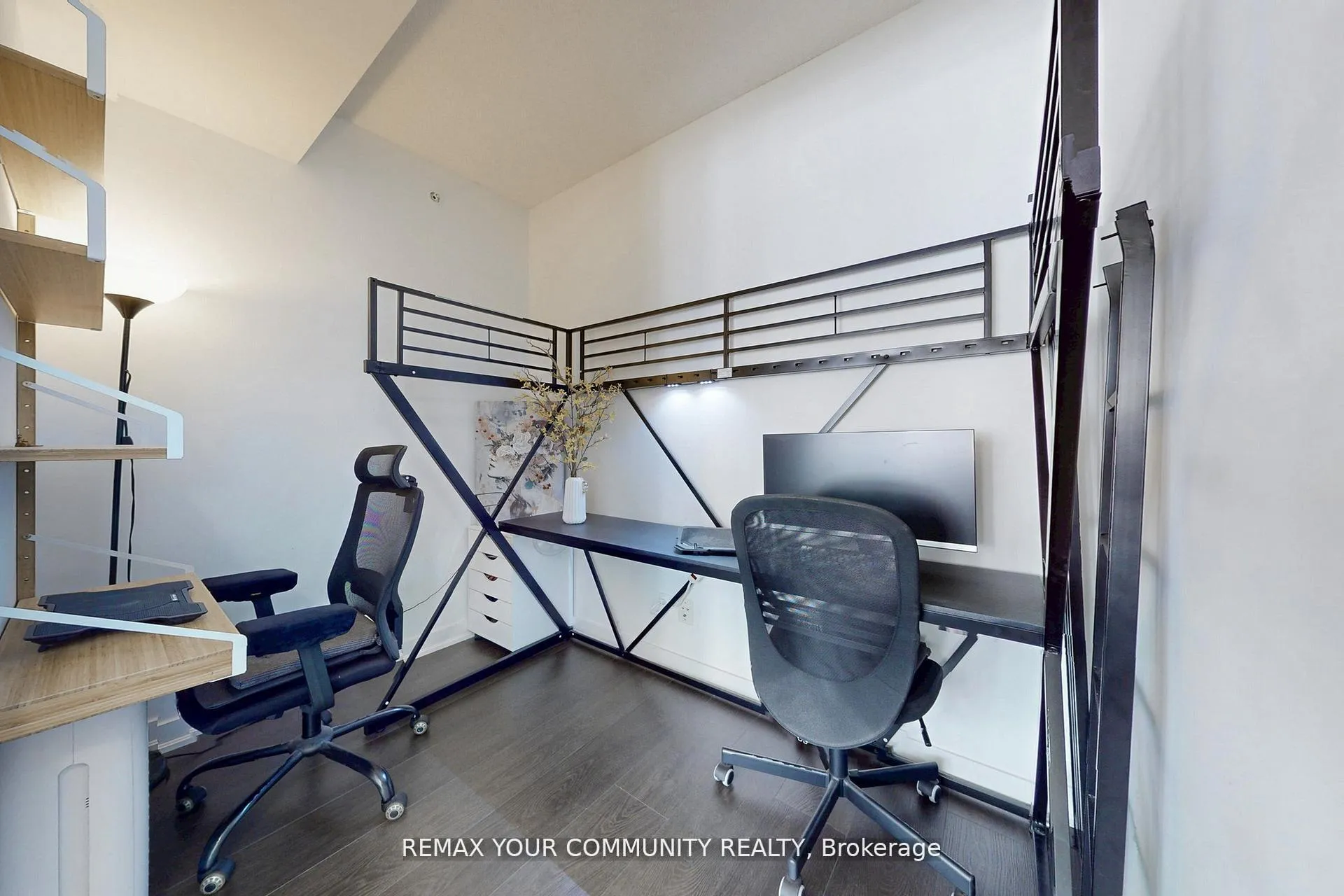 Photo 18 of Unit 408, 30 Nelson Street, Toronto, Waterfront Communities — HOMEH