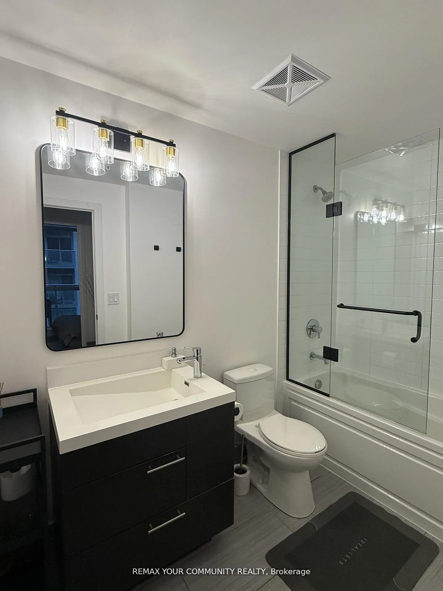 Photo 20 of Unit 408, 30 Nelson Street, Toronto, Waterfront Communities — HOMEH