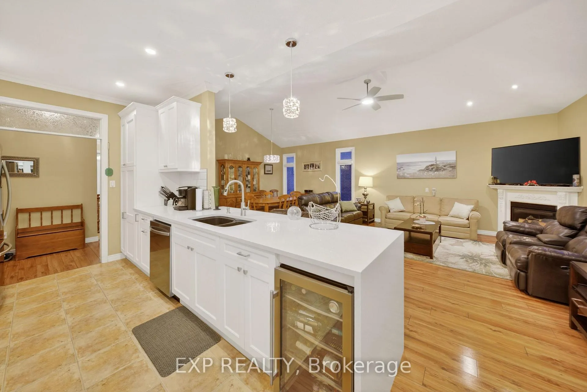 Photo 29 of 14 Hunter Drive S, Norfolk, Port Rowan — HOMEH