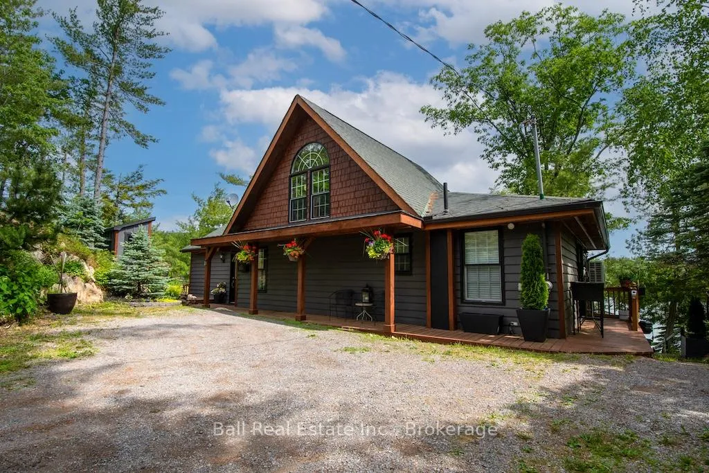 Photo 3 of 89 Hill Crest Road, North Kawartha — HOMEH