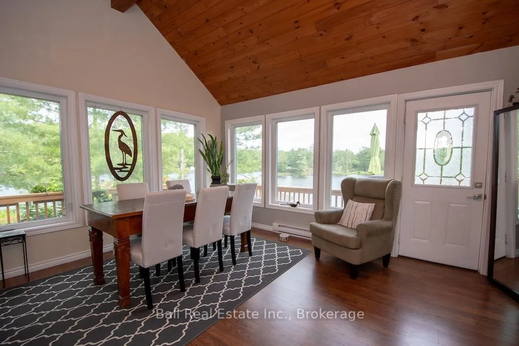 Photo 10 of 89 Hill Crest Road, North Kawartha — HOMEH