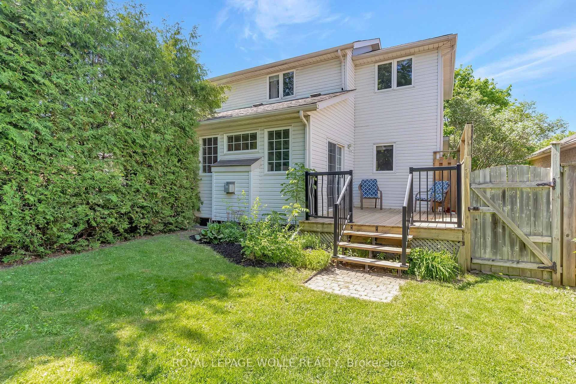 Photo 34 of 85 York Street E, Centre Wellington, Elora/Salem — HOMEH