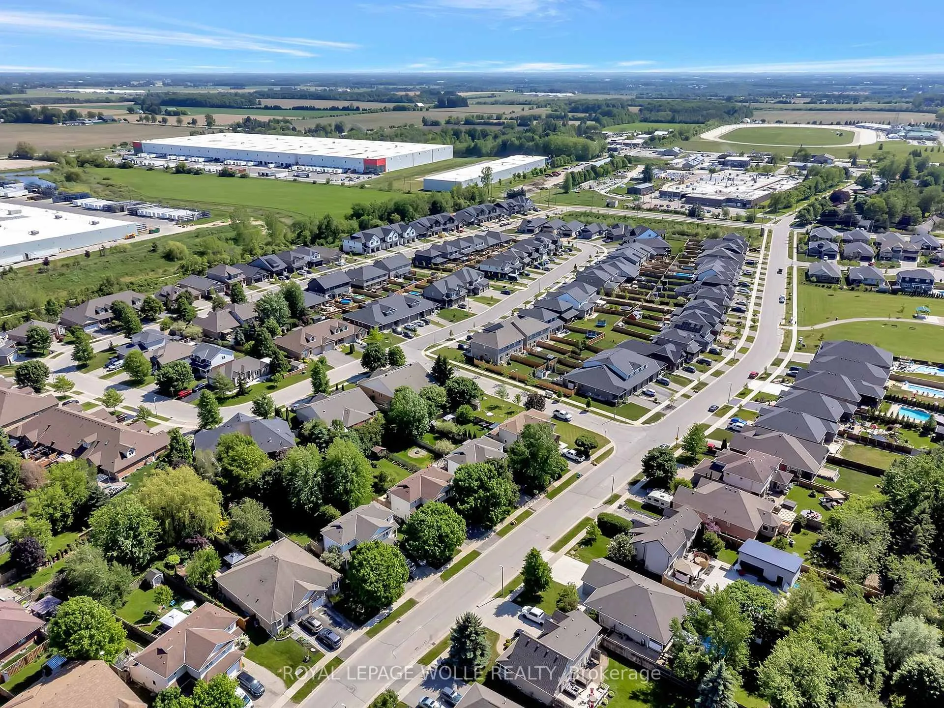 Photo 43 of 85 York Street E, Centre Wellington, Elora/Salem — HOMEH