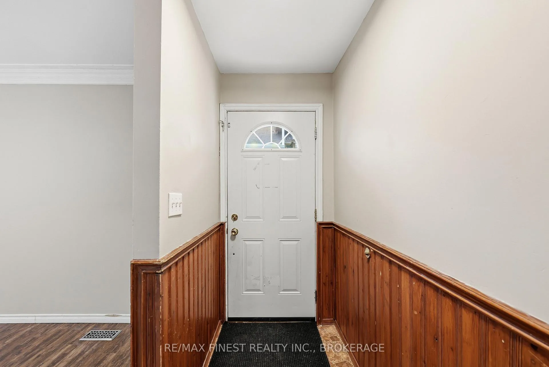 Photo 6 of 20 Foster Street, Kingston, Central City West — HOMEH