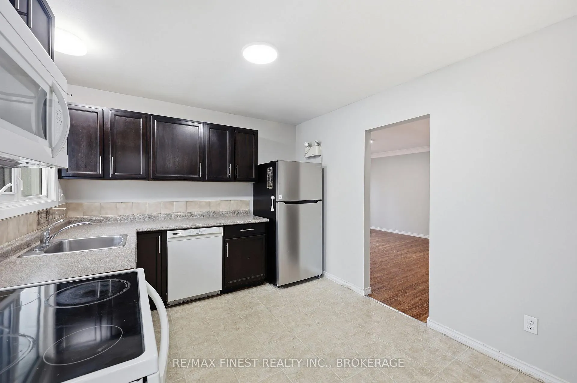 Photo 17 of 20 Foster Street, Kingston, Central City West — HOMEH