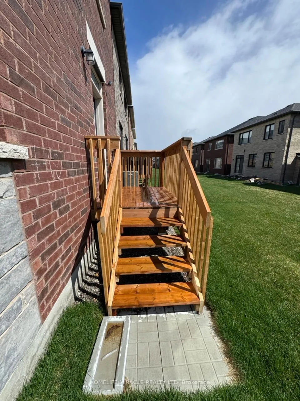 Photo 37 of 10 Ferguson Street, Erin — HOMEH