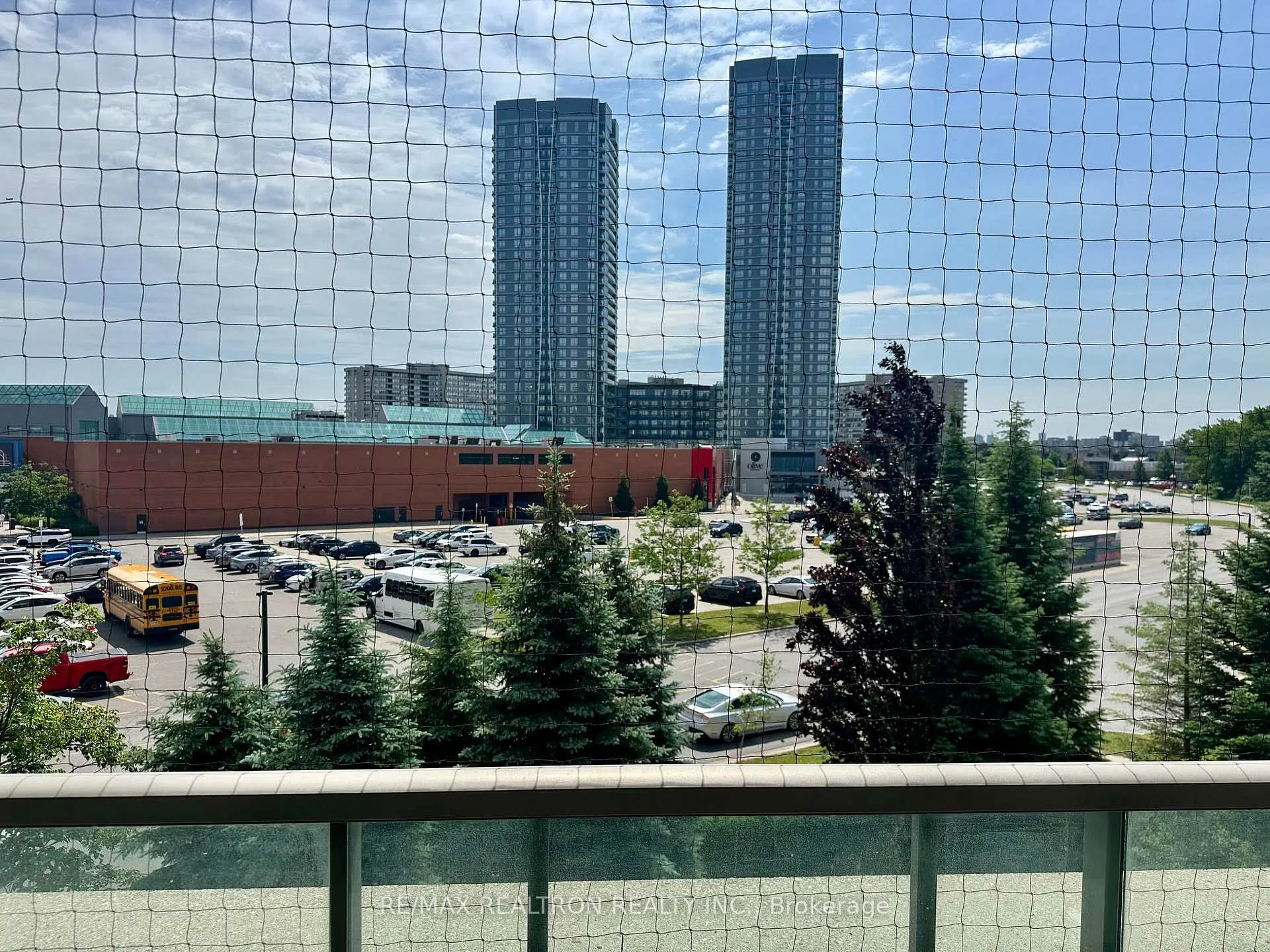 Photo 13 of Unit 303, 88 Promenade Circle, Vaughan, Brownridge — HOMEH