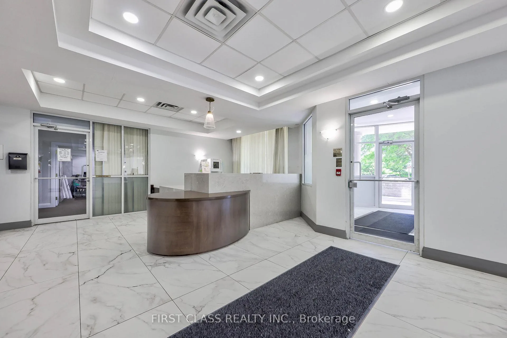 Photo 3 of Unit 725, 650 Lawrence Avenue W, Toronto, Englemount-Lawrence — HOMEH