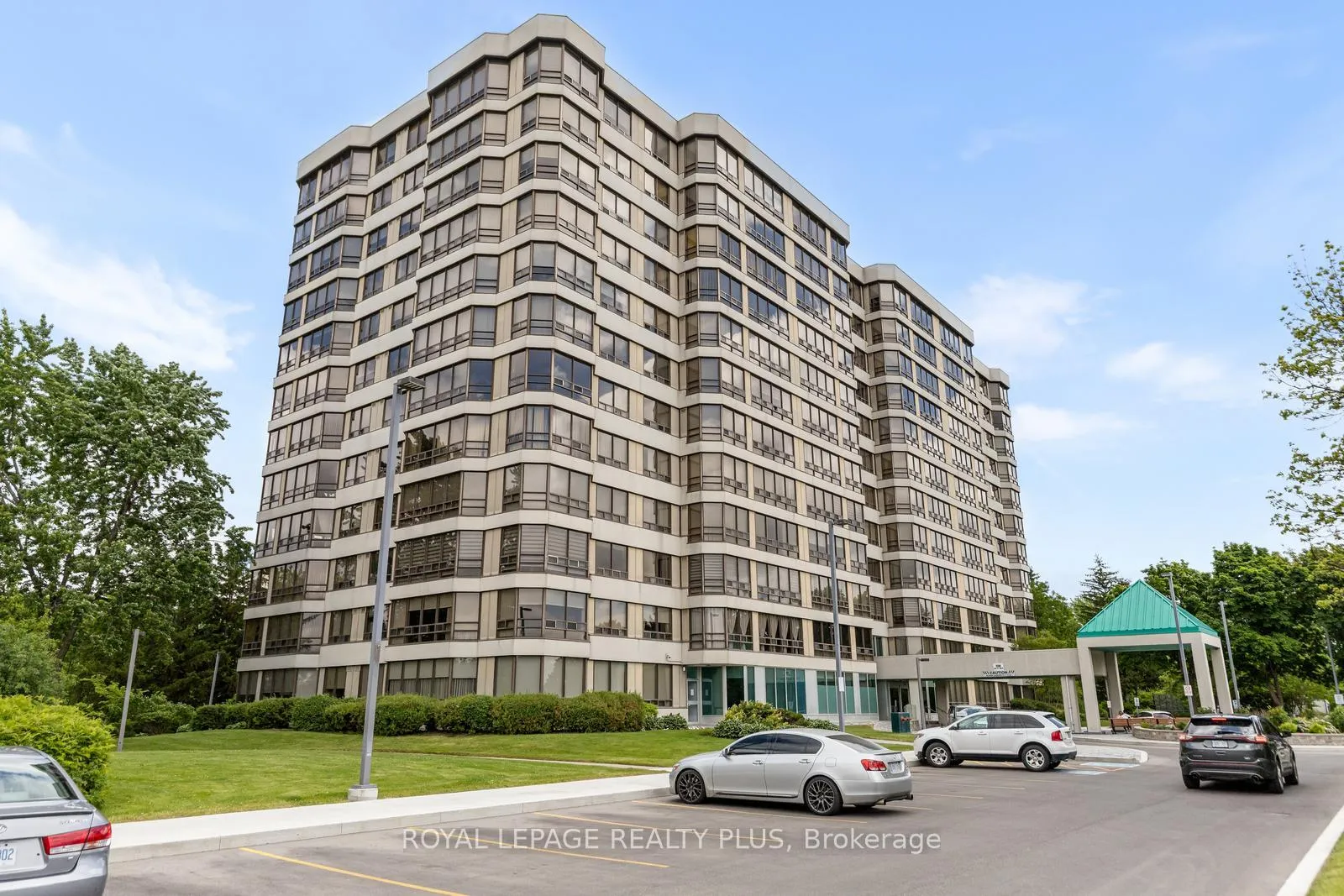 Photo 1 of Unit 301, 330 Mill Street S, Brampton, Brampton South — HOMEH
