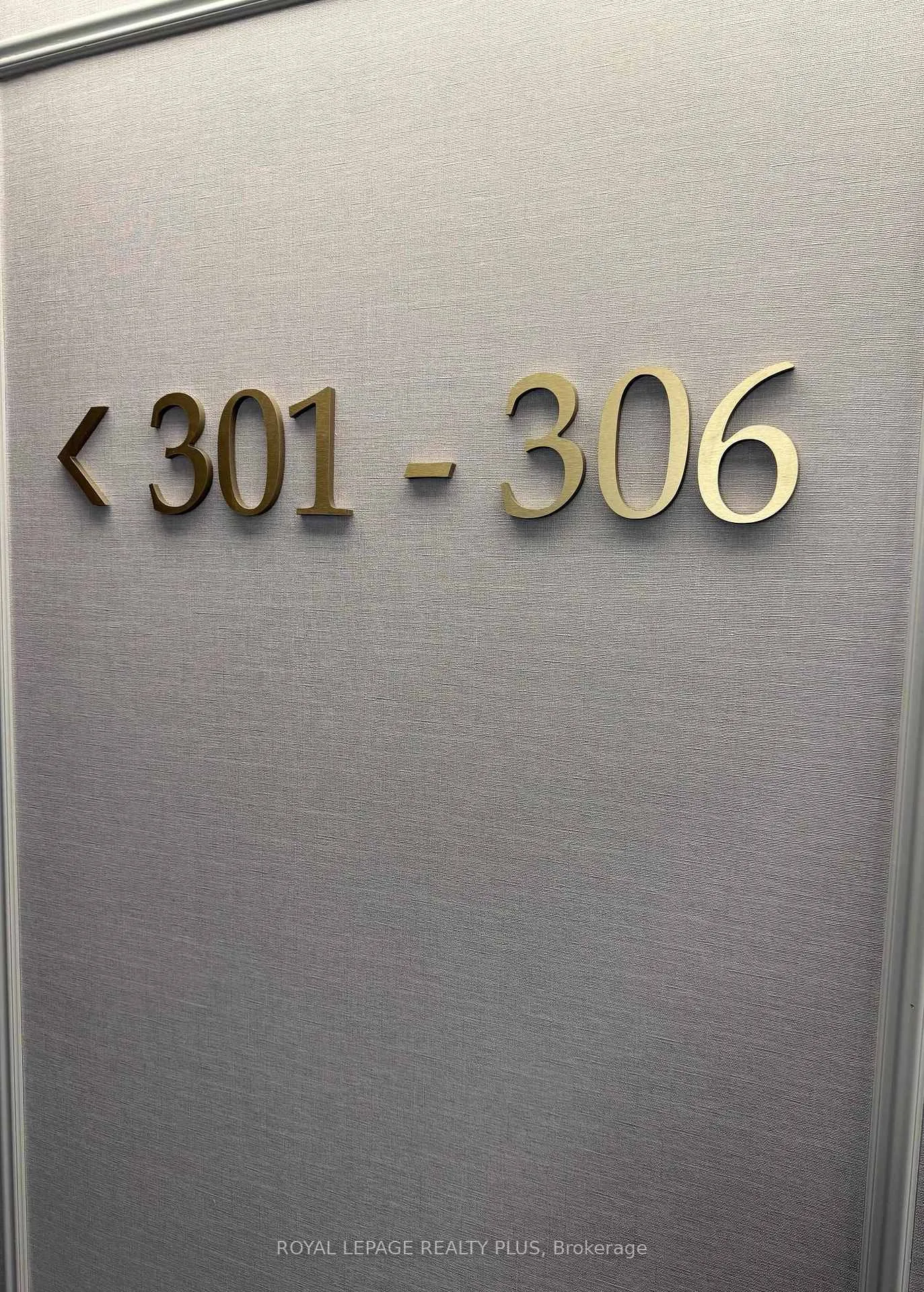 Photo 4 of Unit 301, 330 Mill Street S, Brampton, Brampton South — HOMEH
