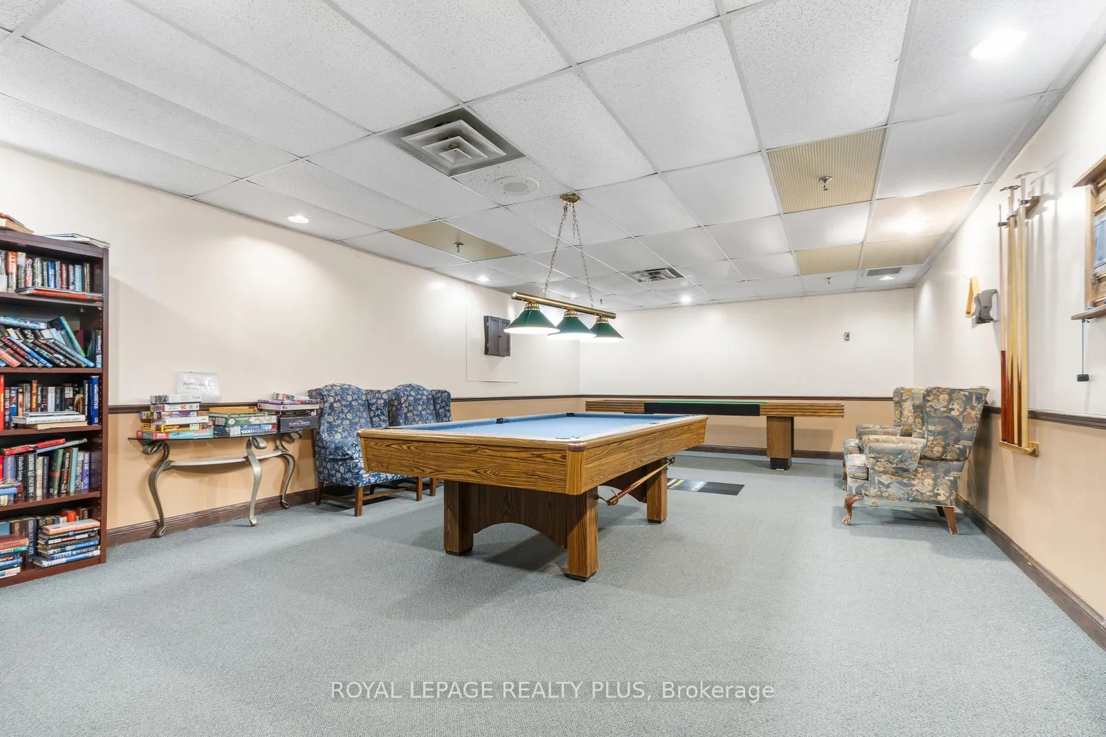 Photo 28 of Unit 301, 330 Mill Street S, Brampton, Brampton South — HOMEH