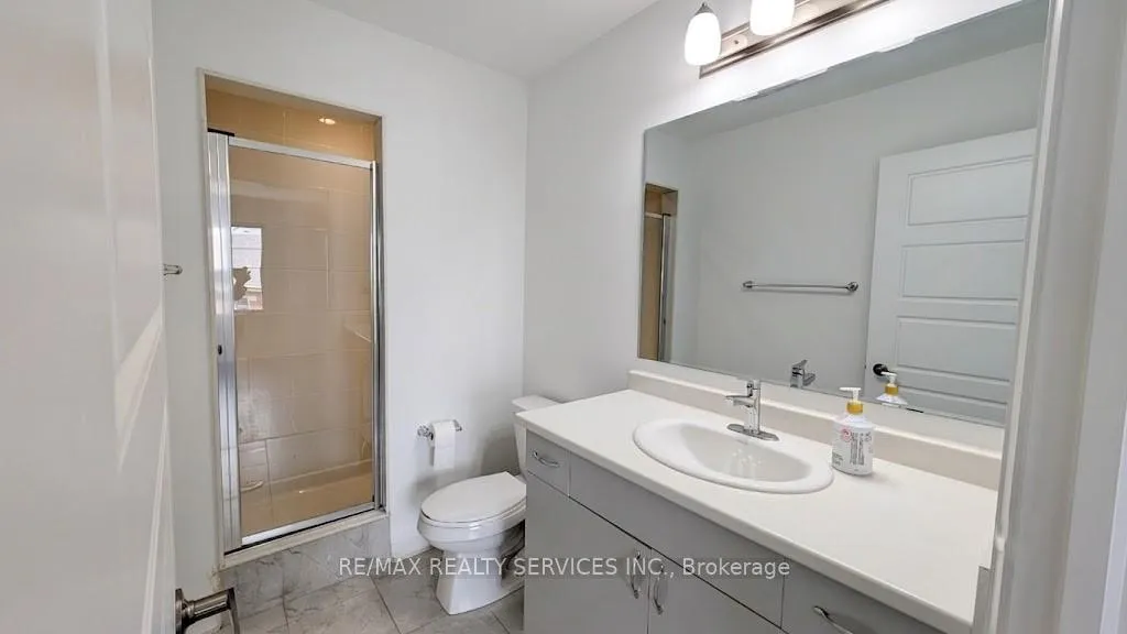 Photo 21 of 1274 Wintergreen Place, Milton, Cobban — HOMEH