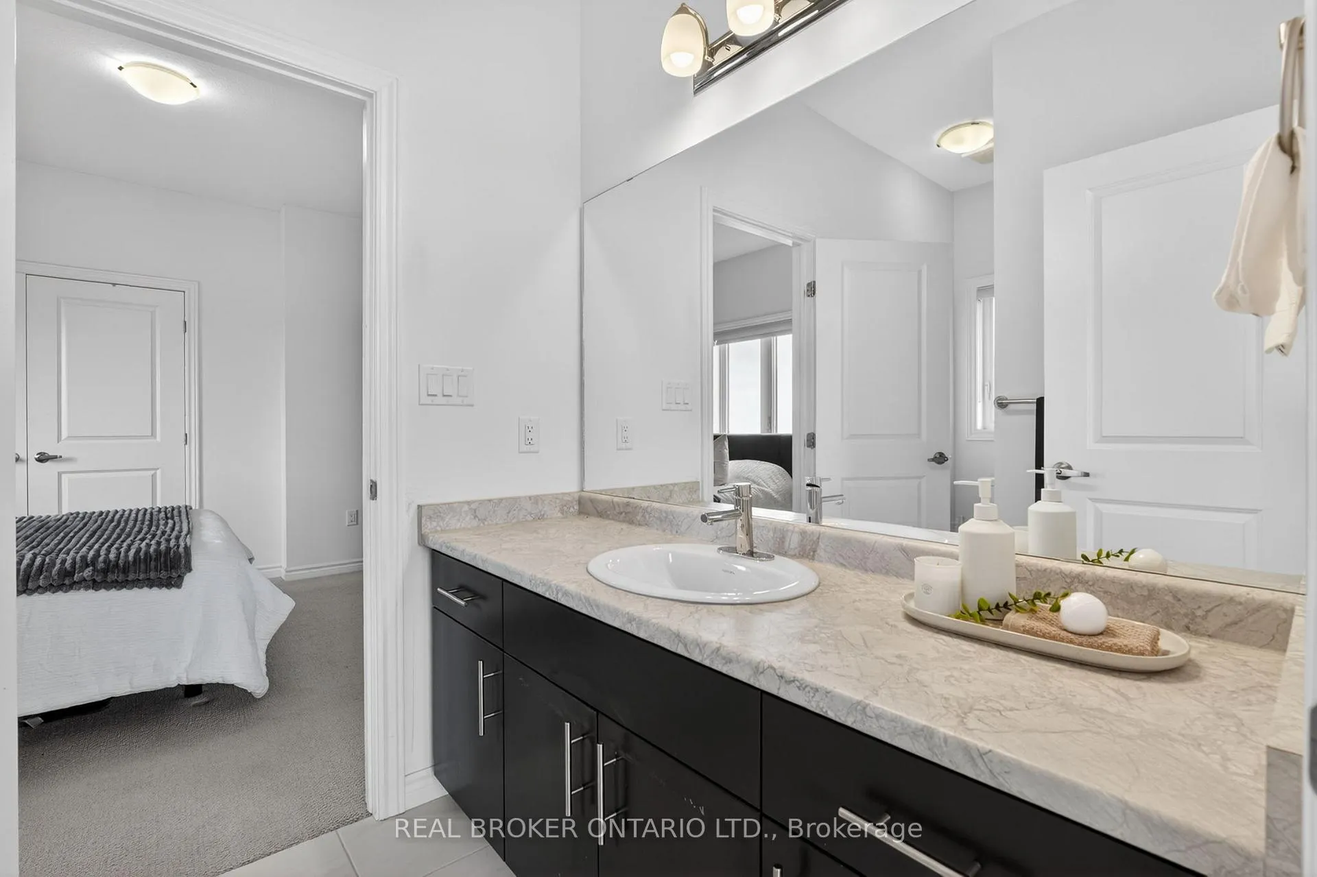 Photo 30 of 4057 Highland Park Drive, Lincoln, Beamsville — HOMEH
