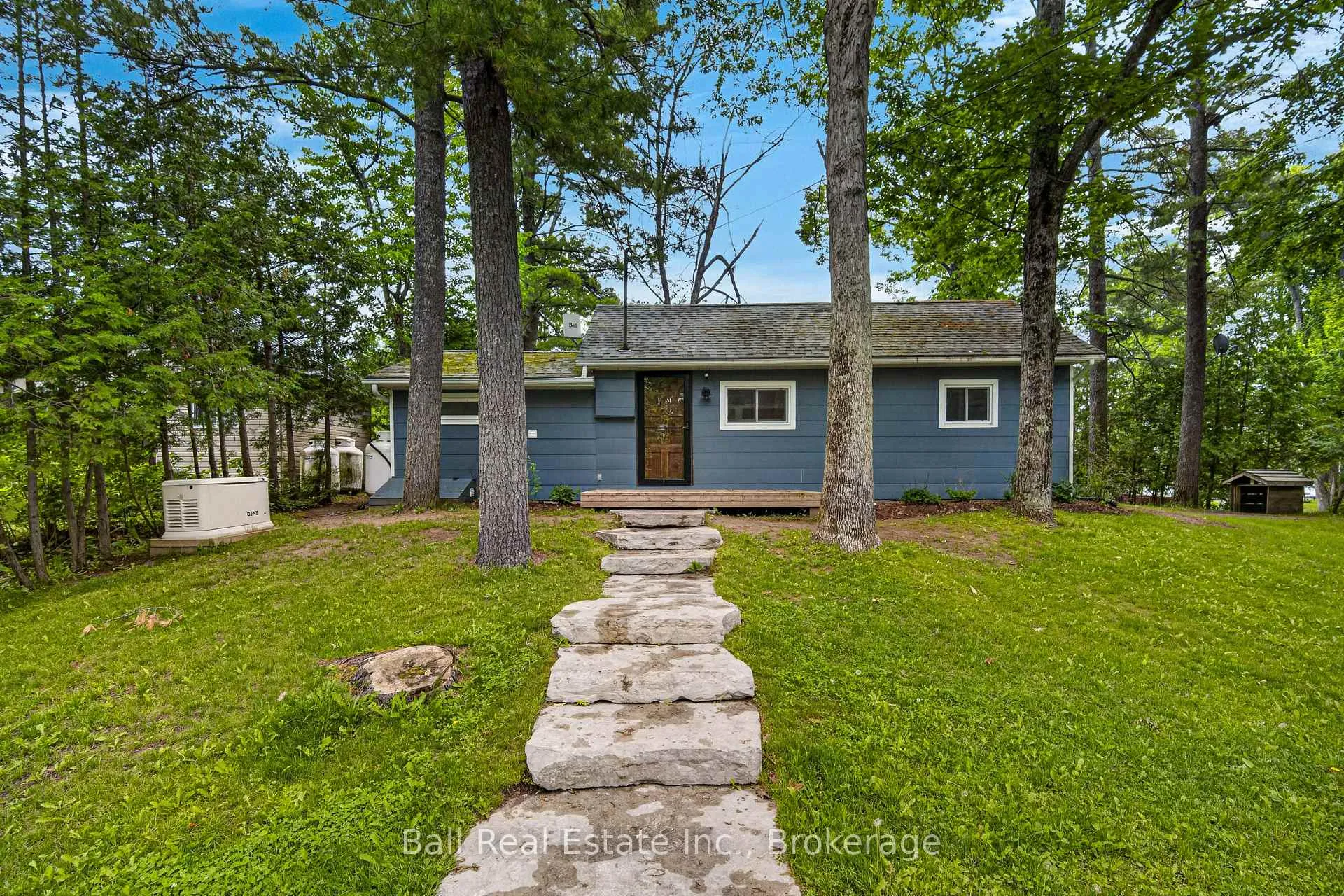 Photo 33 of 1832 - 1846 South Bay Shore Road E, Douro-Dummer — HOMEH