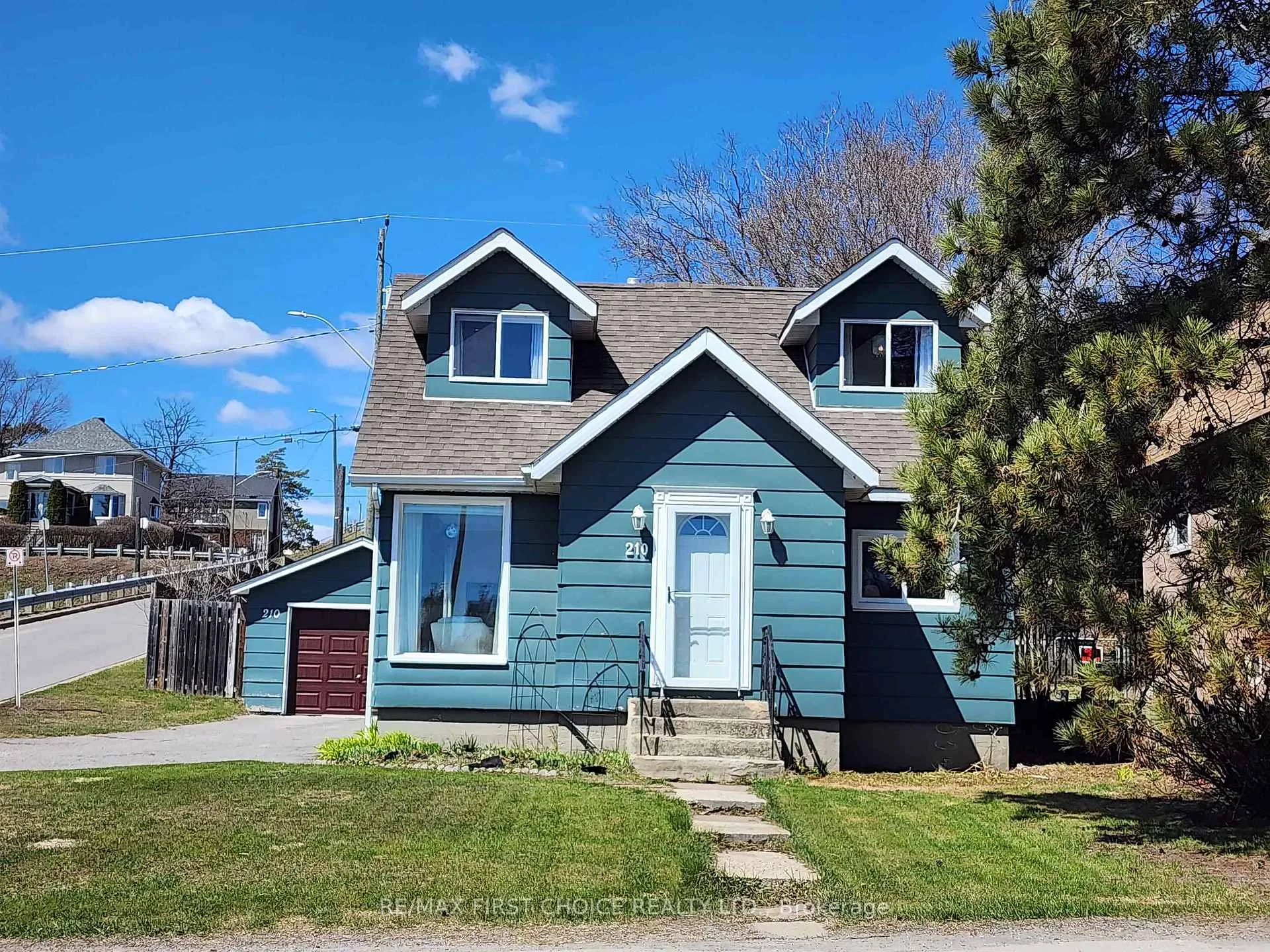 Photo 1 of 210 High Street S, Thunder Bay, Mariday Heights — HOMEH