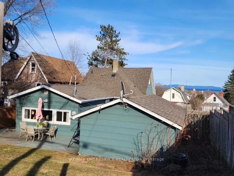 Photo 27 of 210 High Street S, Thunder Bay, Mariday Heights — HOMEH