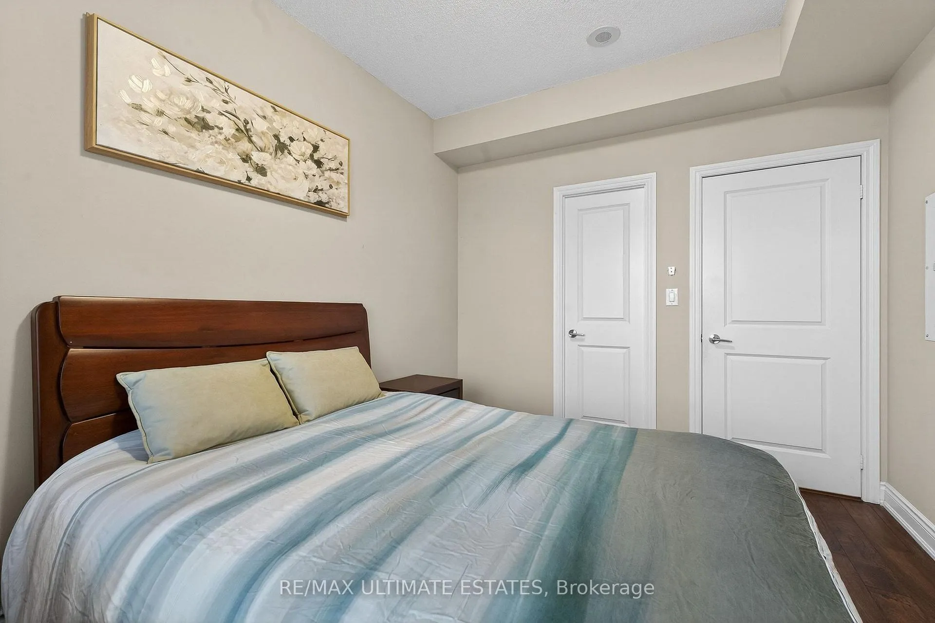 Photo 27 of 325 South Park Road N, Markham, Commerce Valley — HOMEH
