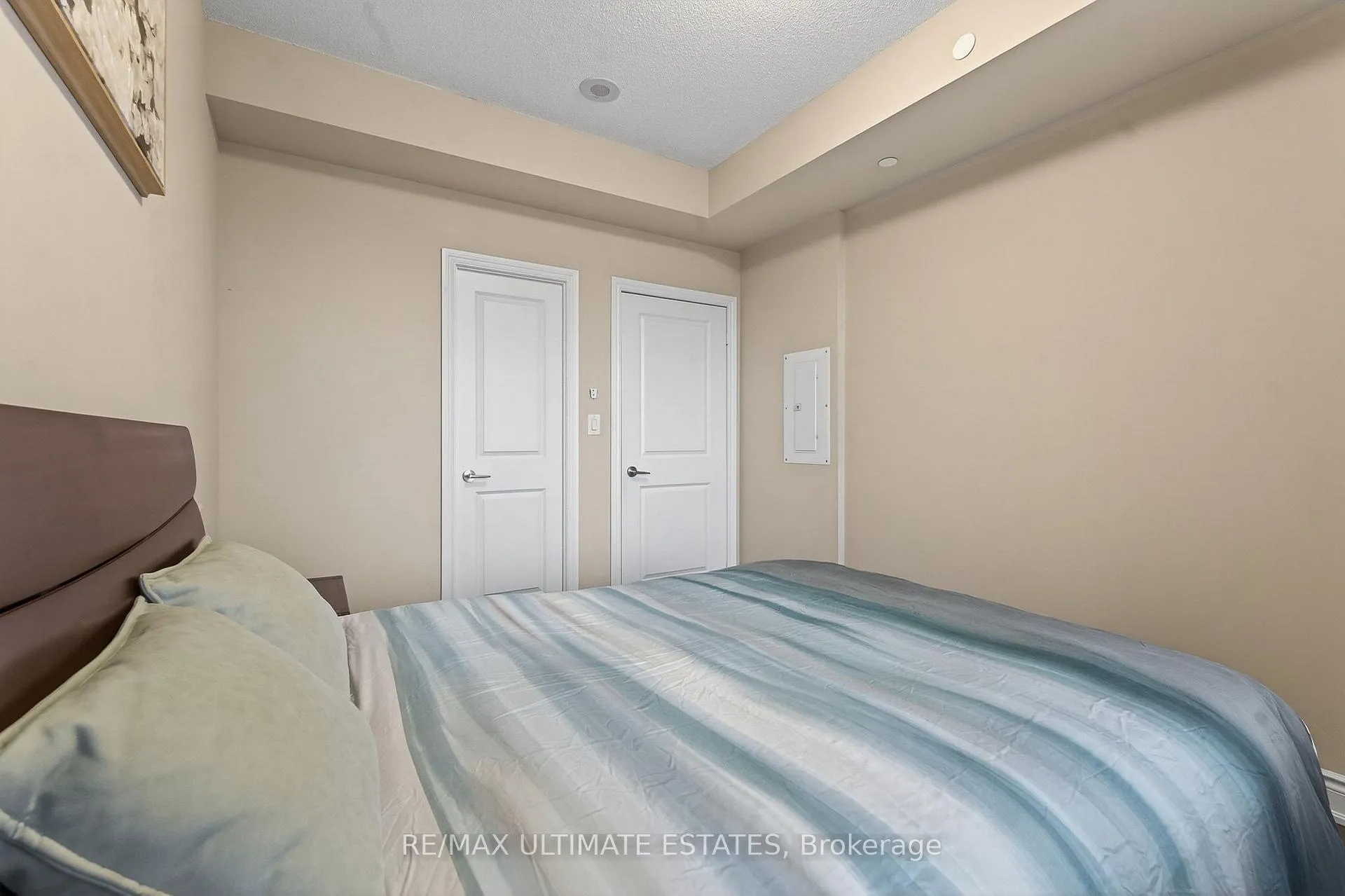 Photo 28 of 325 South Park Road N, Markham, Commerce Valley — HOMEH