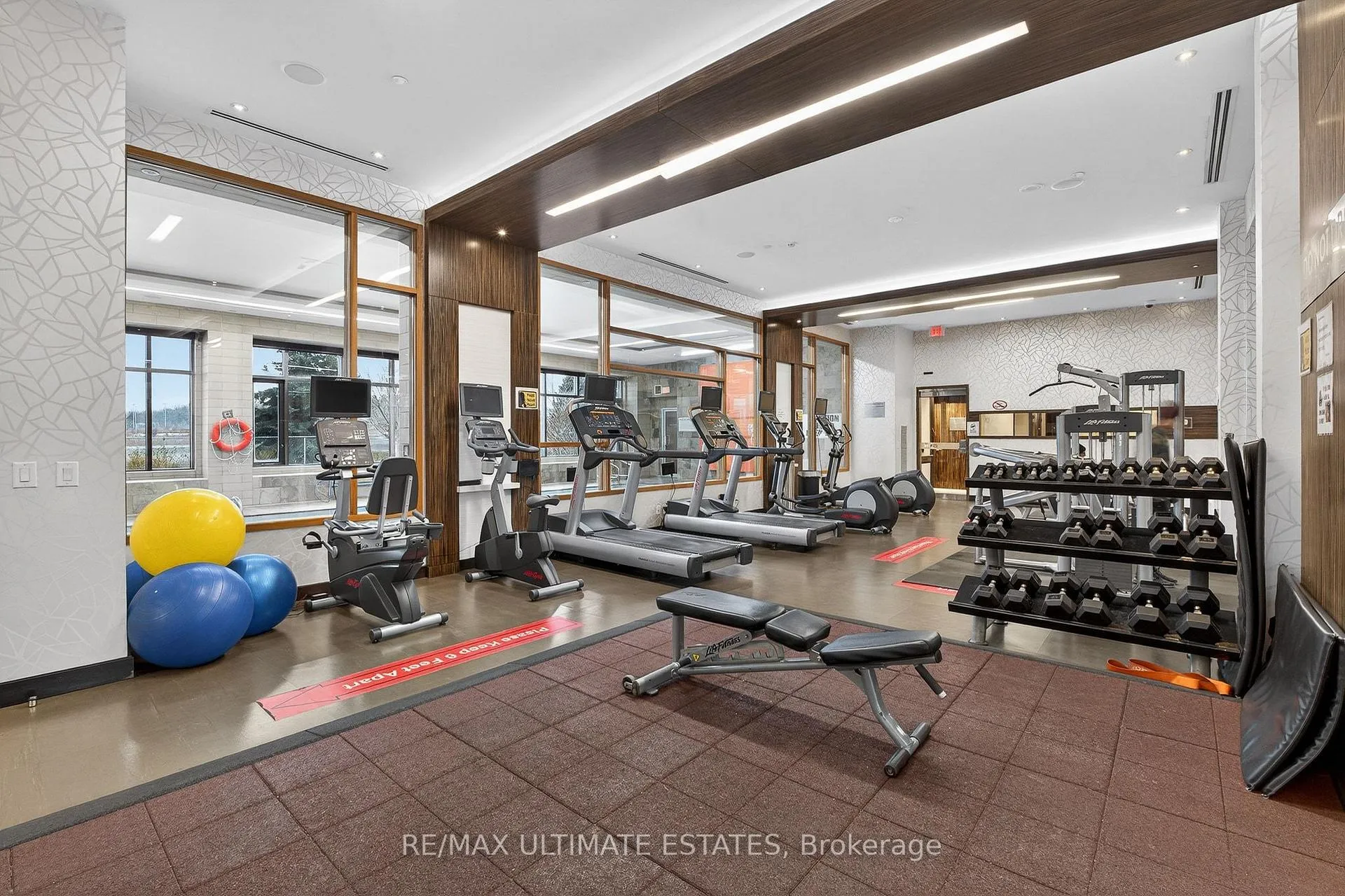 Photo 30 of 325 South Park Road N, Markham, Commerce Valley — HOMEH