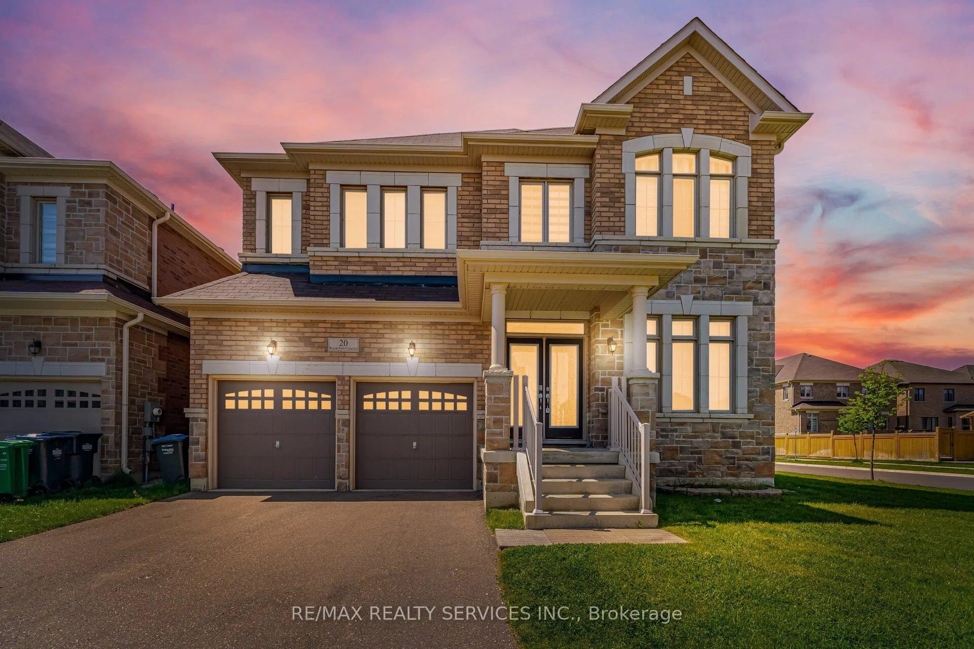 Photo 1 of 20 Royal Fern Crescent, Caledon, Rural Caledon — HOMEH